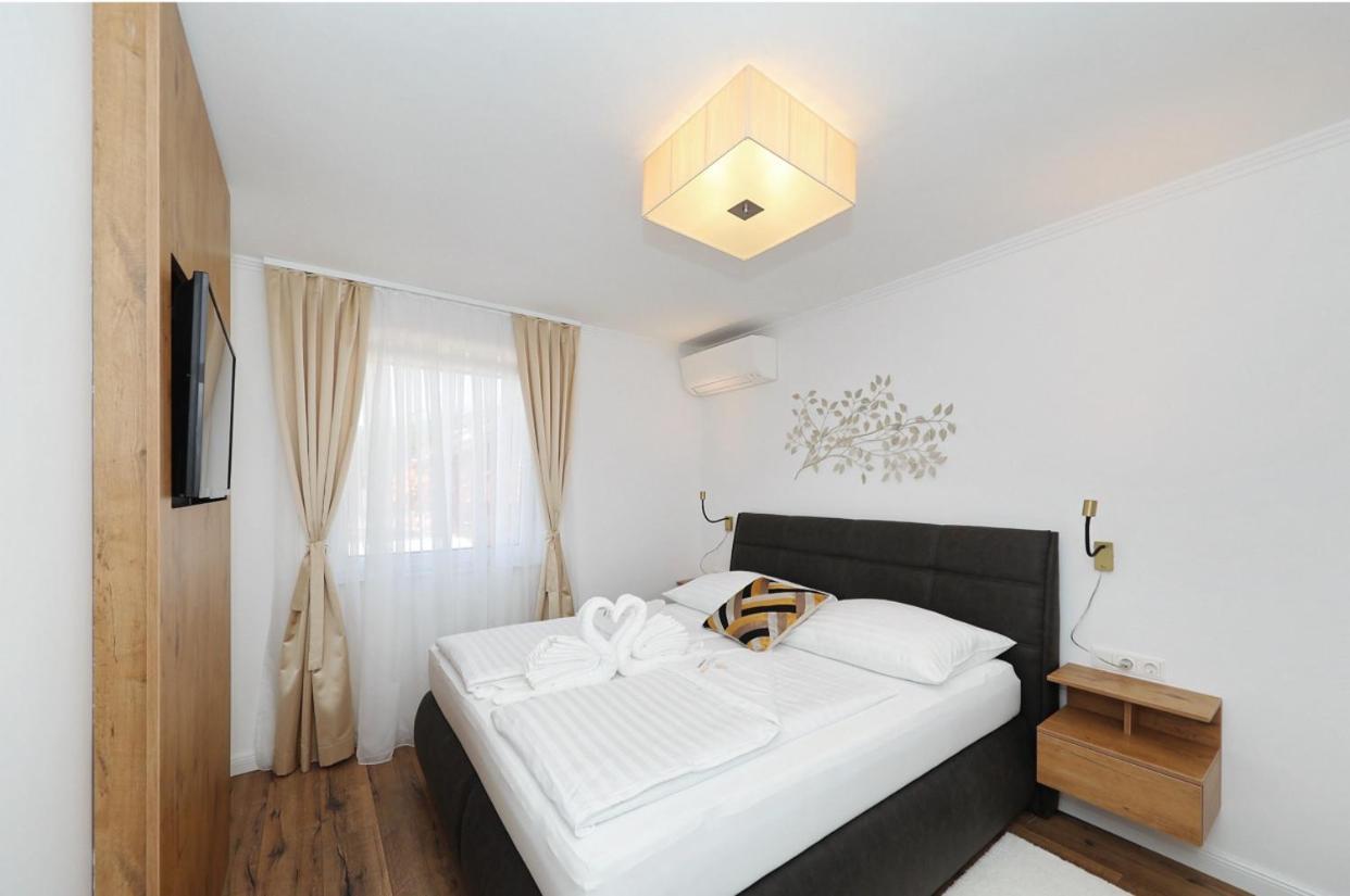 טריבני-קרושיצה Villa Tin Apartments מראה חיצוני תמונה