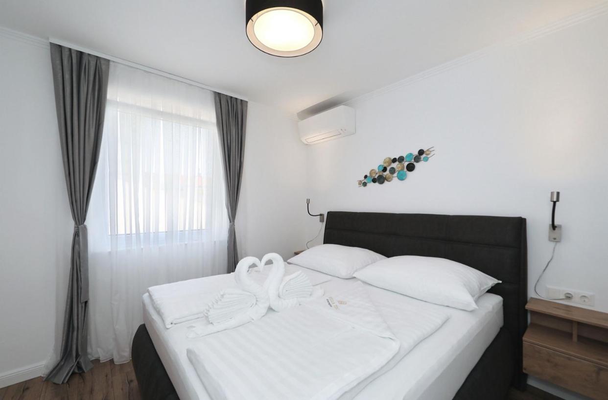 טריבני-קרושיצה Villa Tin Apartments מראה חיצוני תמונה